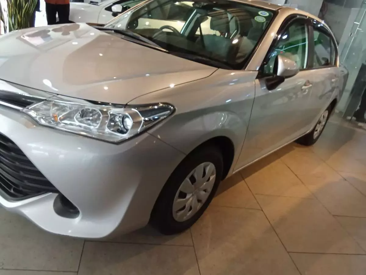 Toyota Axio    - 2016