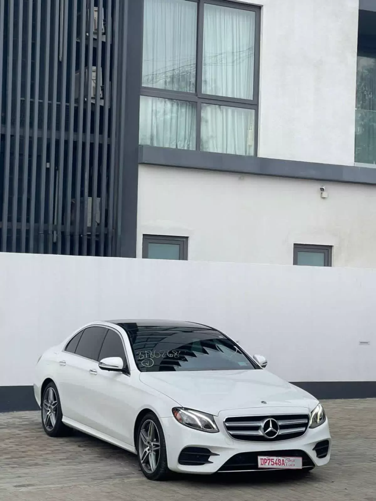 Mercedes-Benz E 300   - 2019