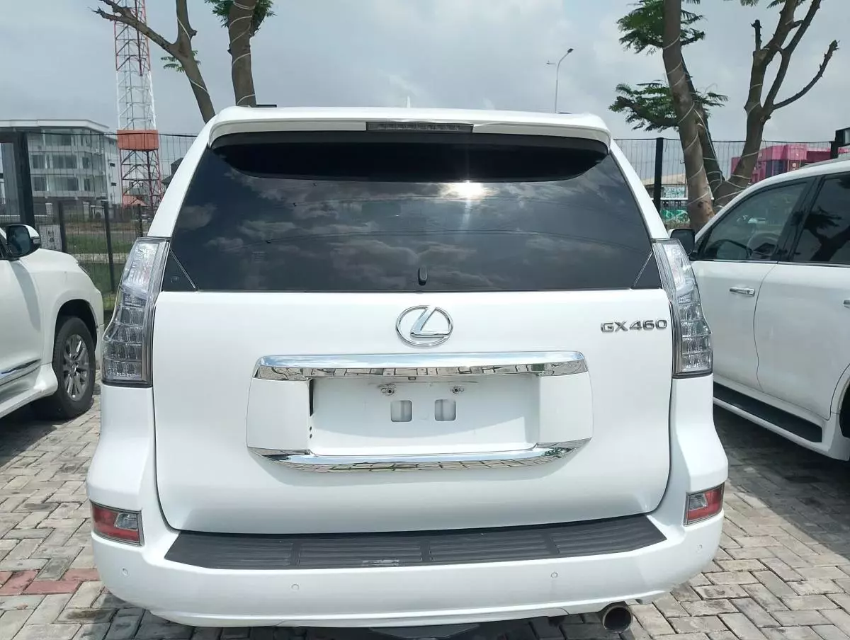 Lexus LX 570   - 2016