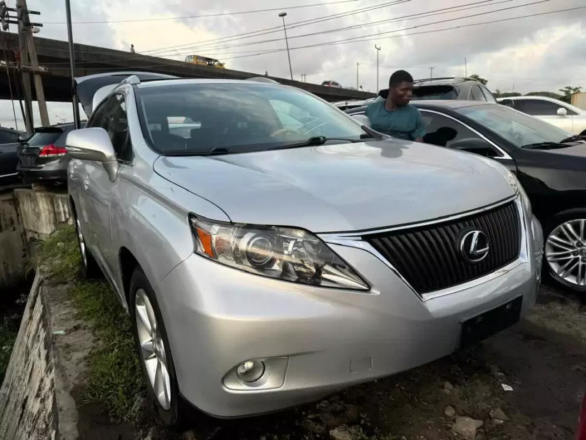 Lexus RX 350   - 2010