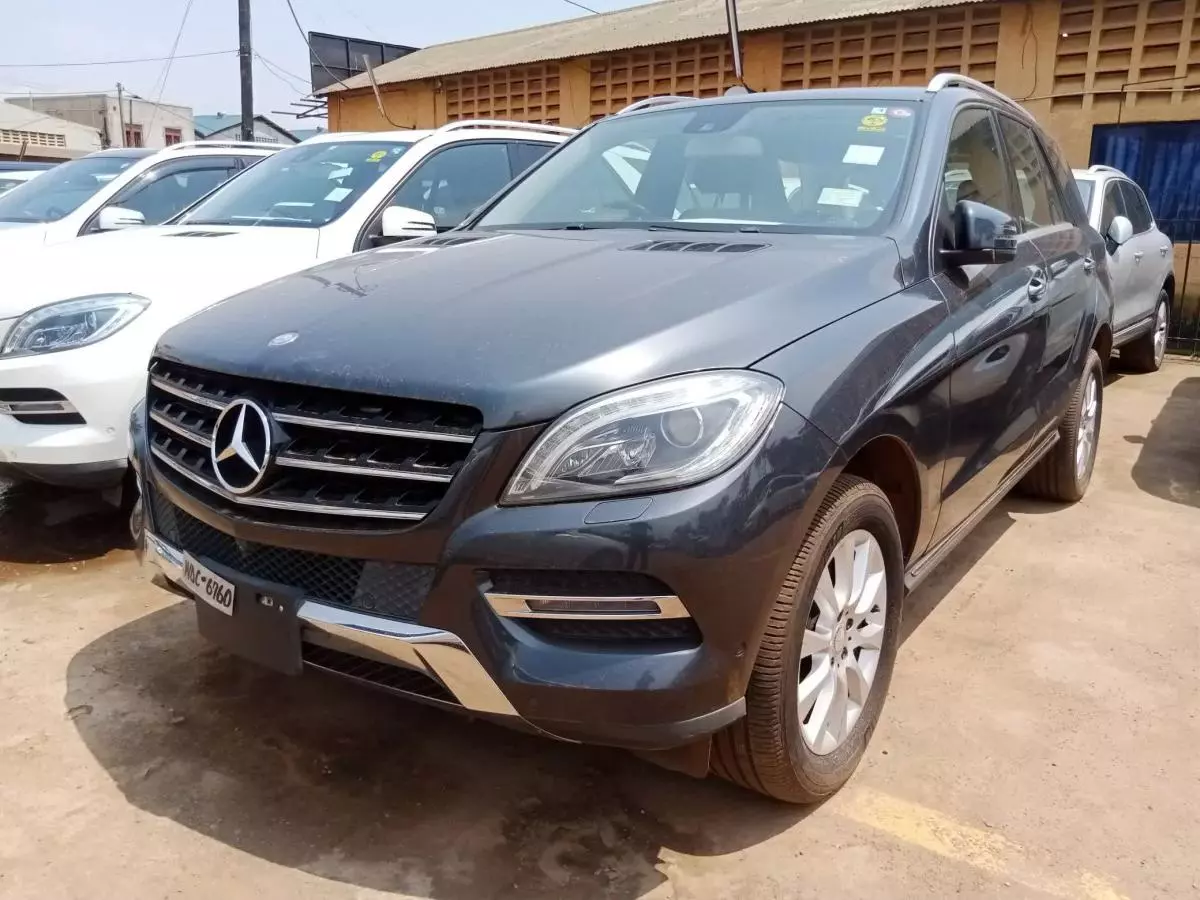 Mercedes-Benz ML 350   - 2013