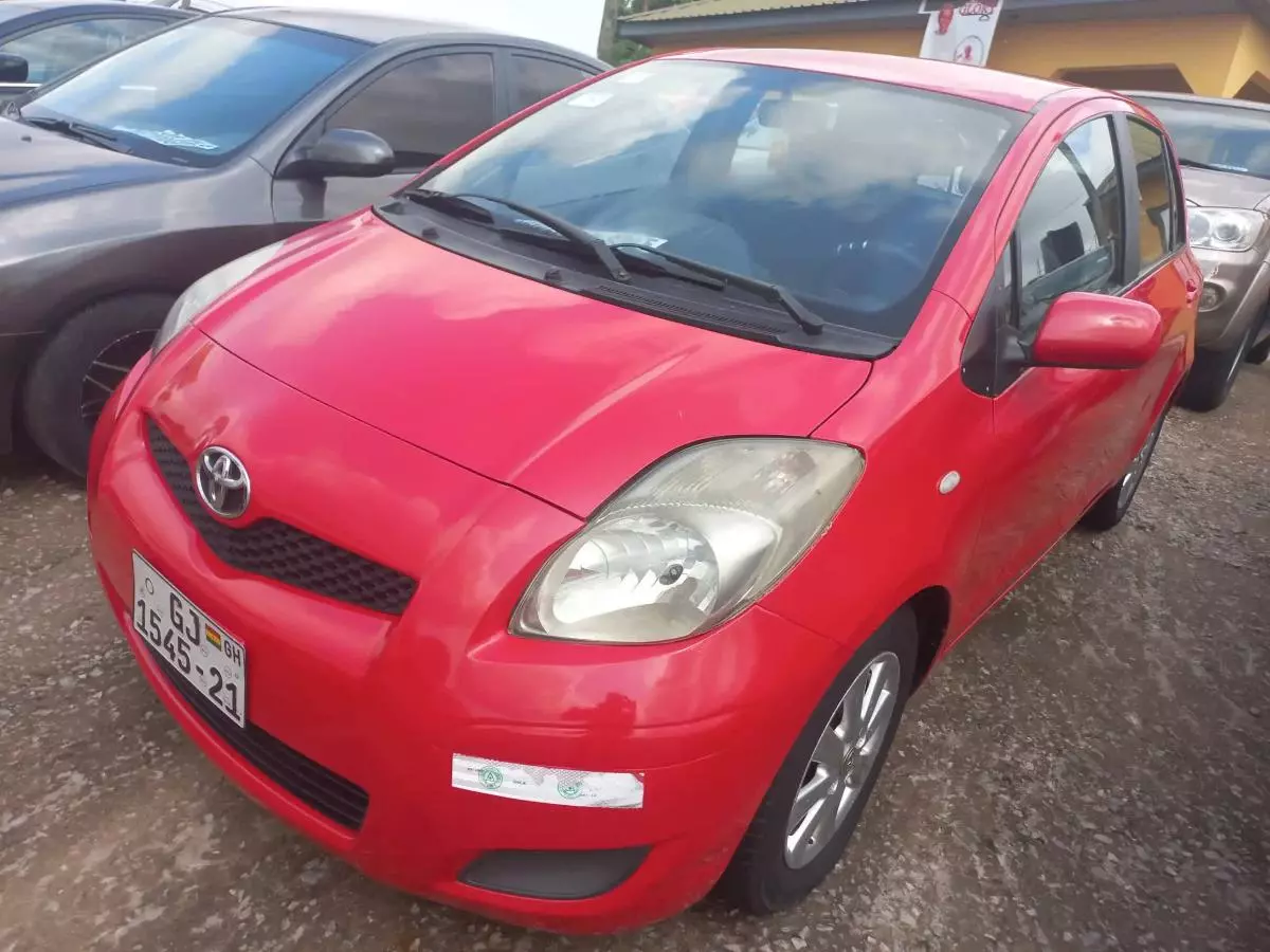 Toyota Yaris - 2009