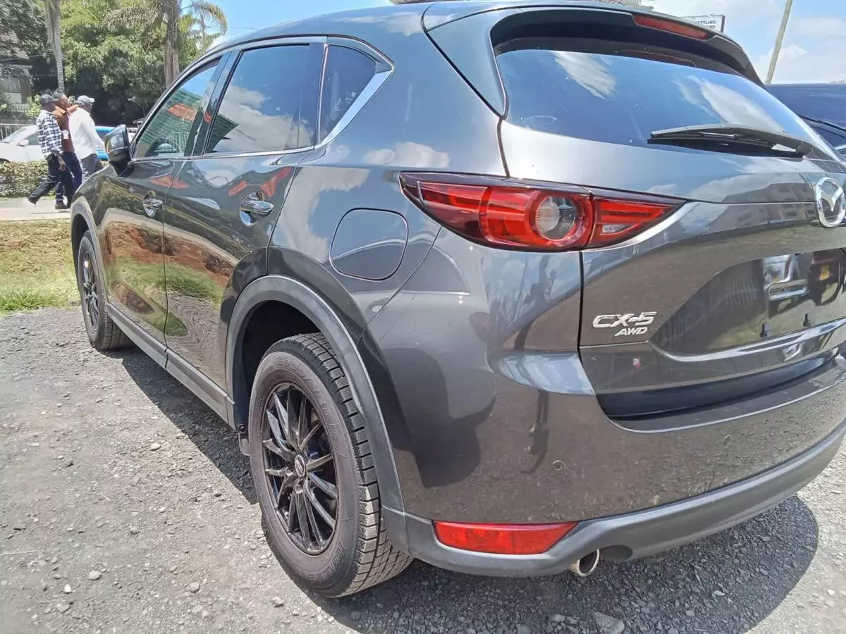 Mazda CX-5   - 2017