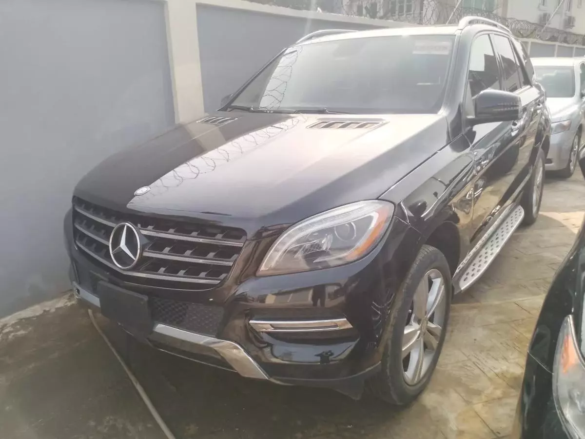 Mercedes-Benz ML 350   - 2012