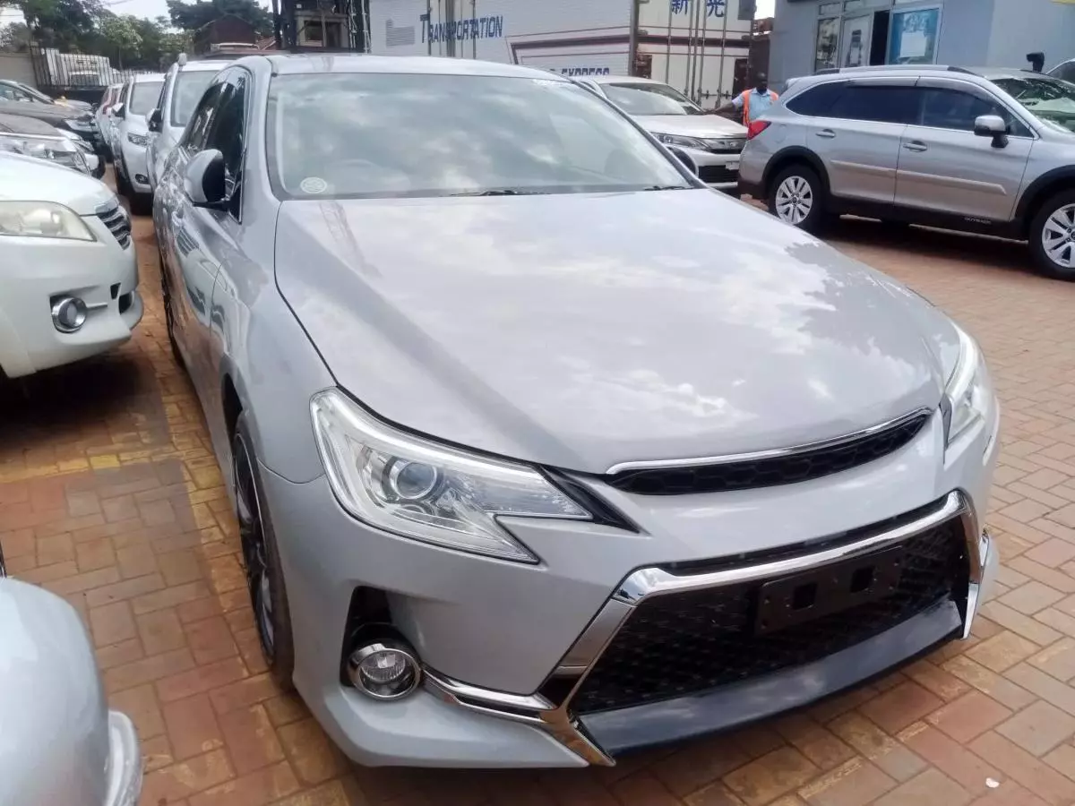 Toyota Mark X   - 2014