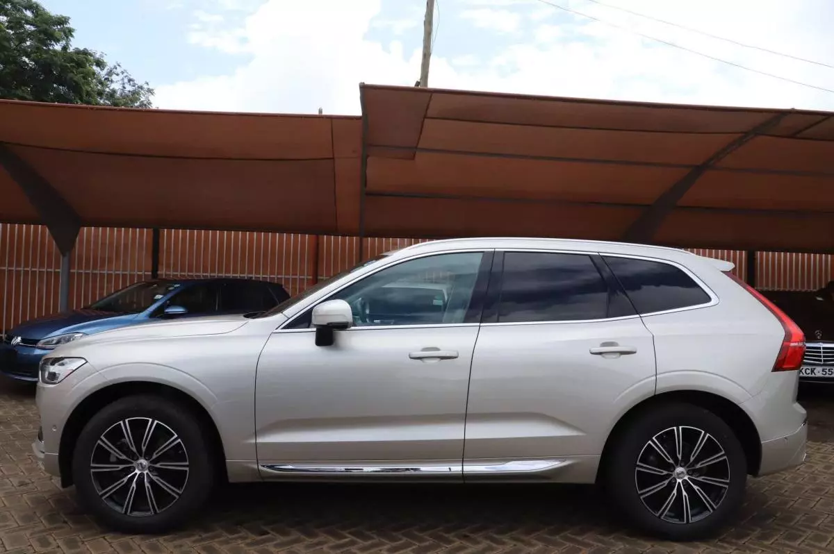 Volvo XC60   - 2016