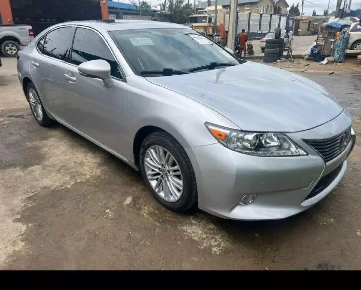 Lexus ES 350   - 2013