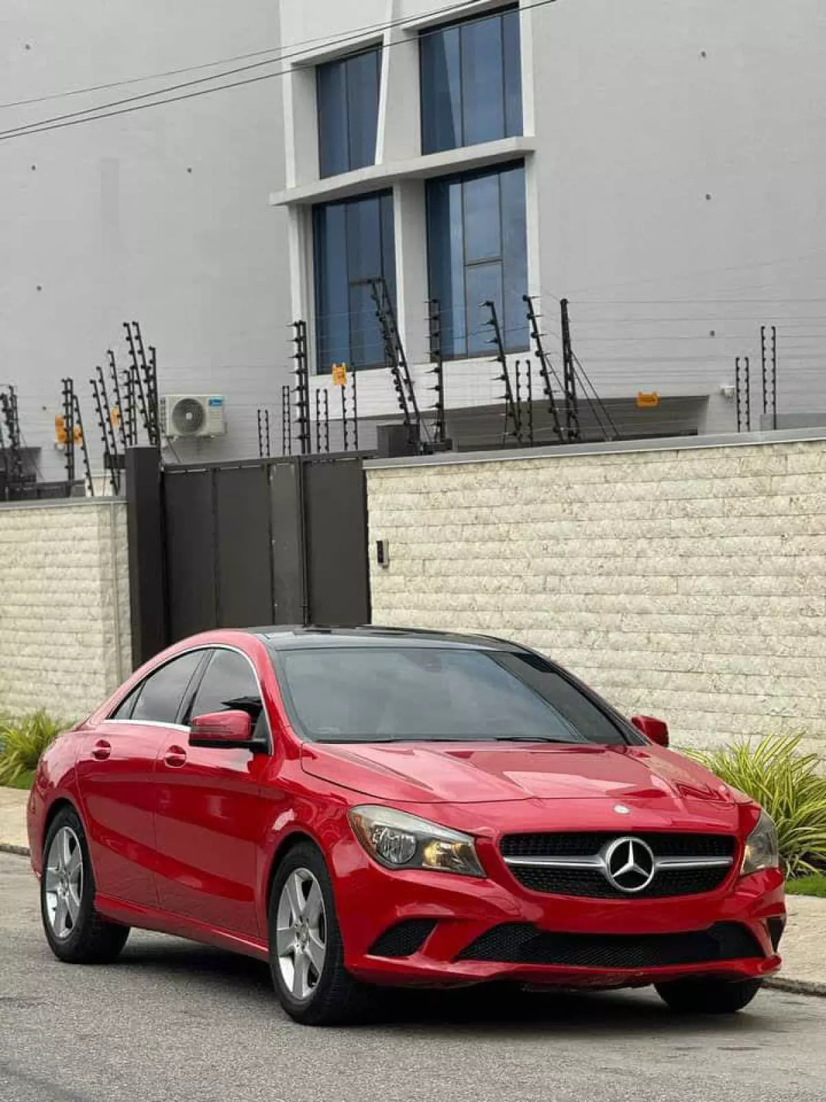 Mercedes-Benz CLA 250   - 2015