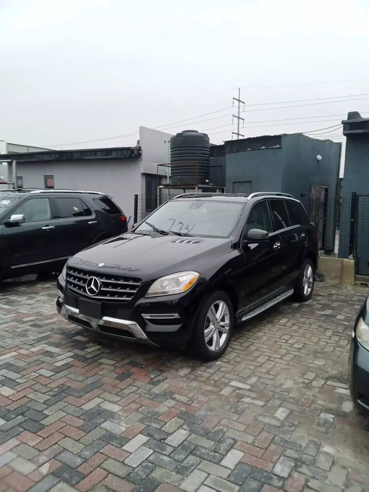 Mercedes-Benz ML 350   - 2012