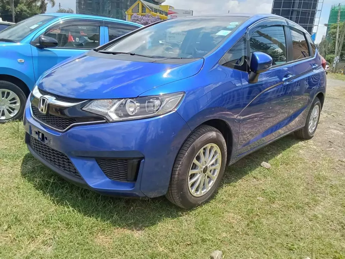 Honda Fit   - 2017