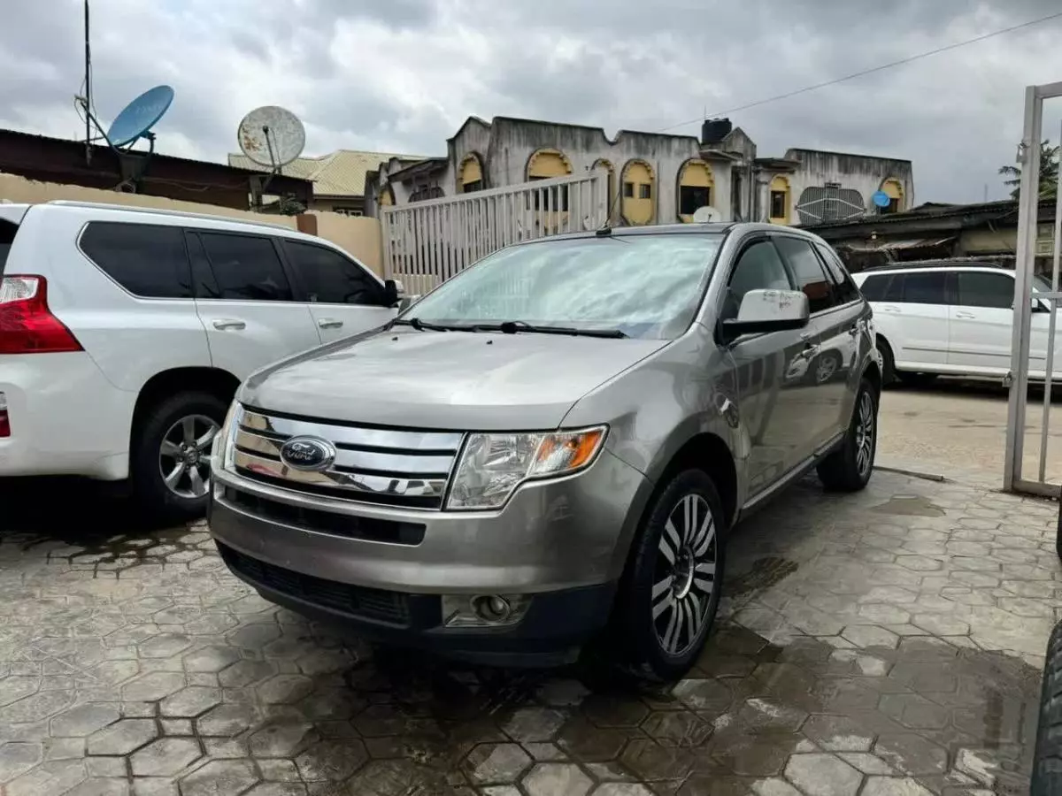 Ford Edge   - 2008