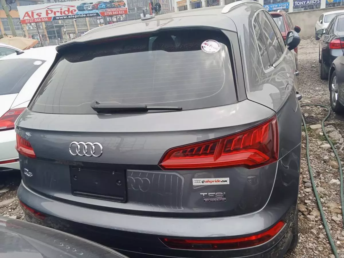 Audi Q5   - 2017