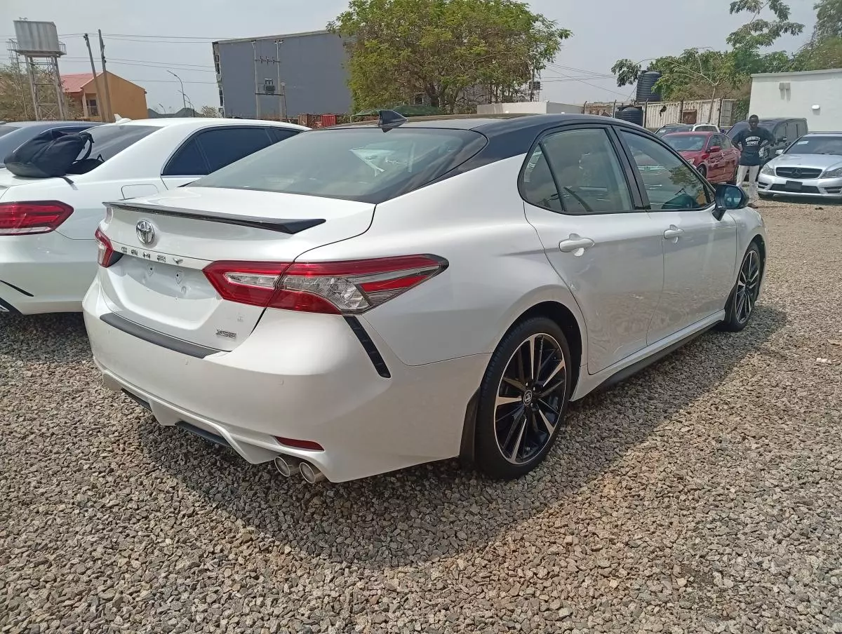 Toyota Camry   - 2019