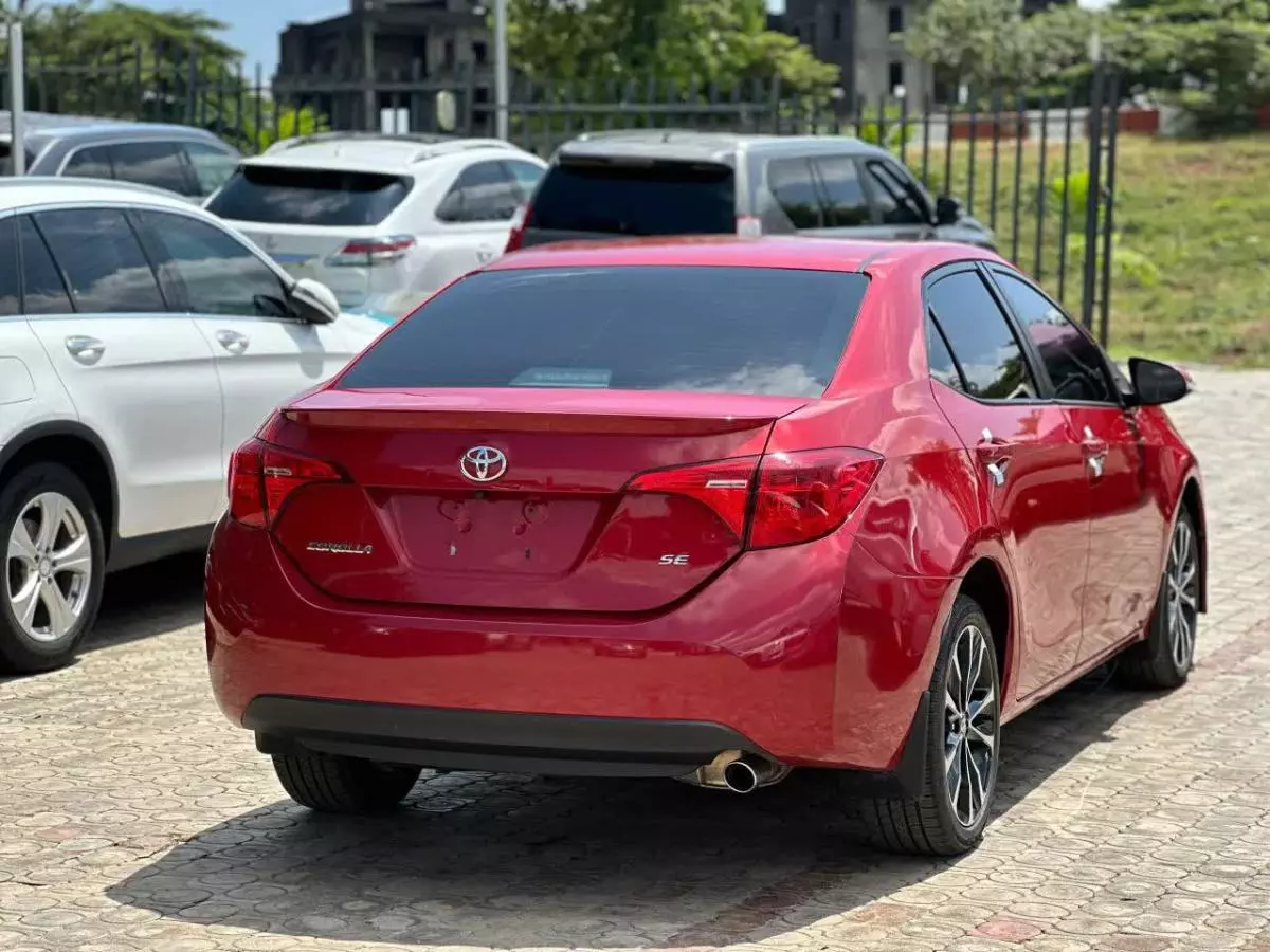 Toyota Corolla   - 2017