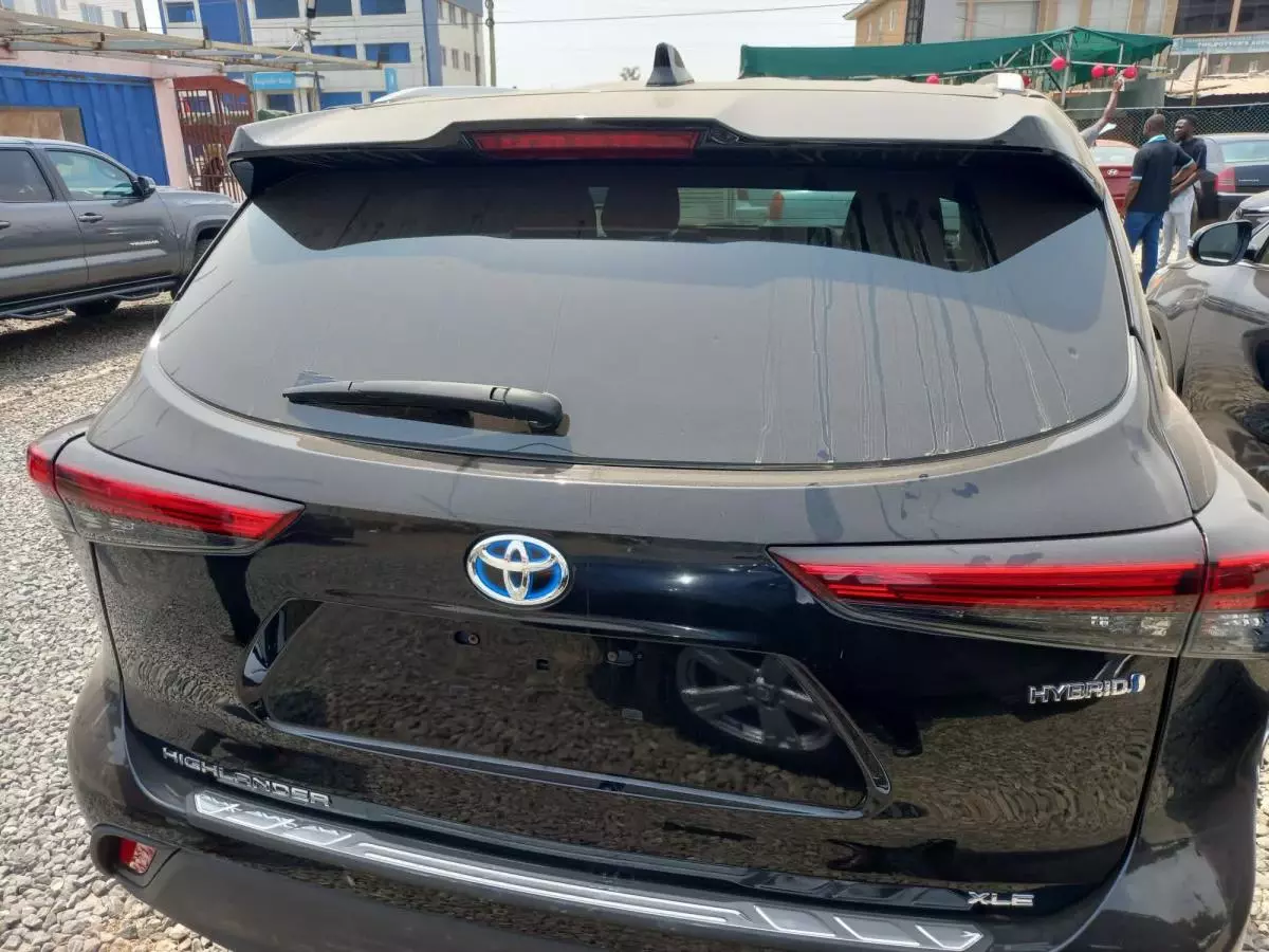 Toyota Highlander - 2020