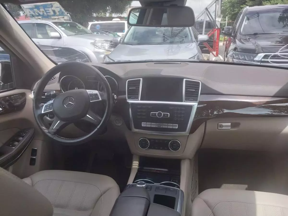 Mercedes-Benz GL 450   - 2013