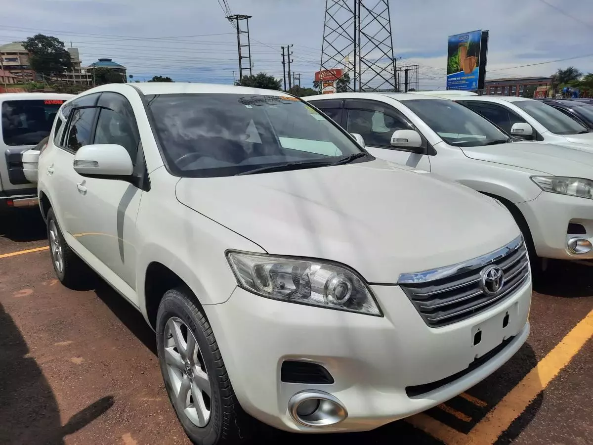 Toyota Vanguard  - 2009