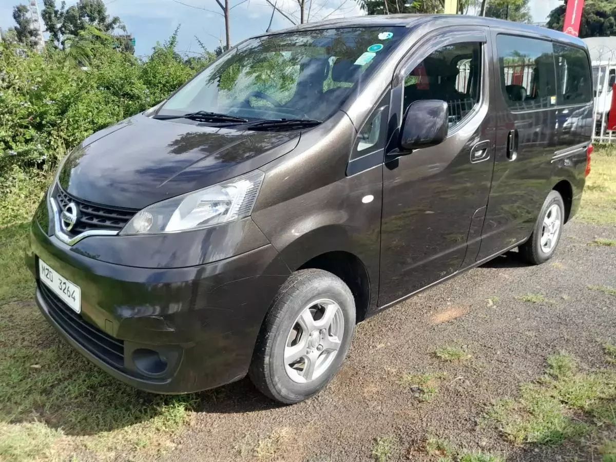 Nissan NV200   - 2016