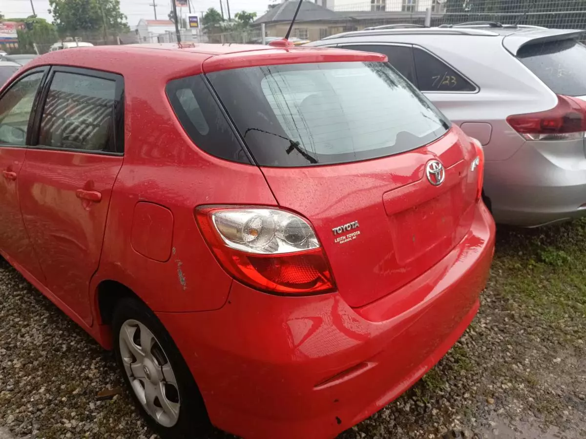 Toyota Matrix   - 2009