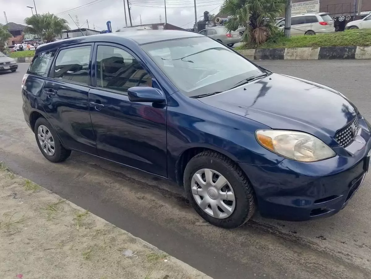 Toyota Matrix   - 2003