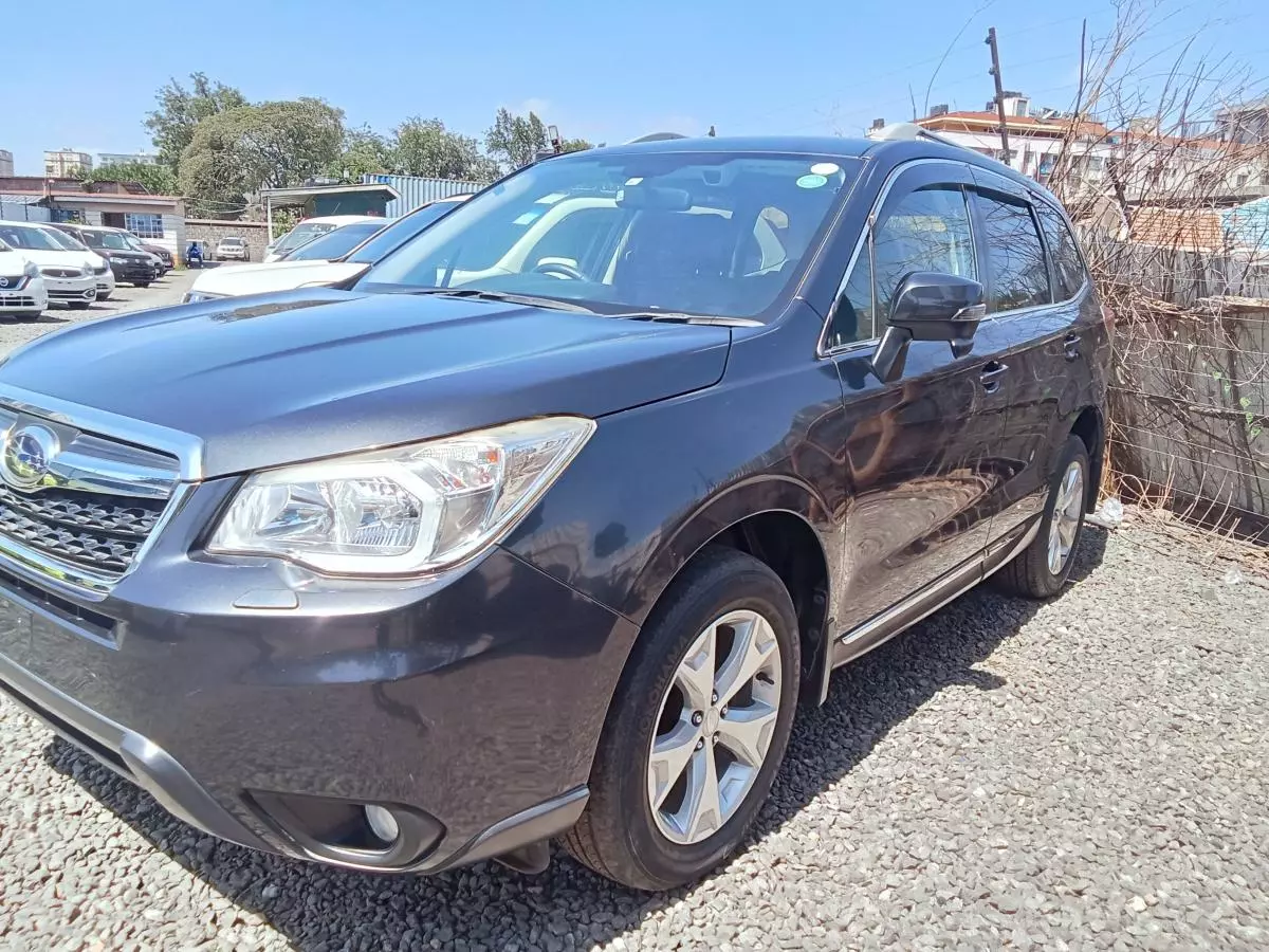 Subaru Forester   - 2015