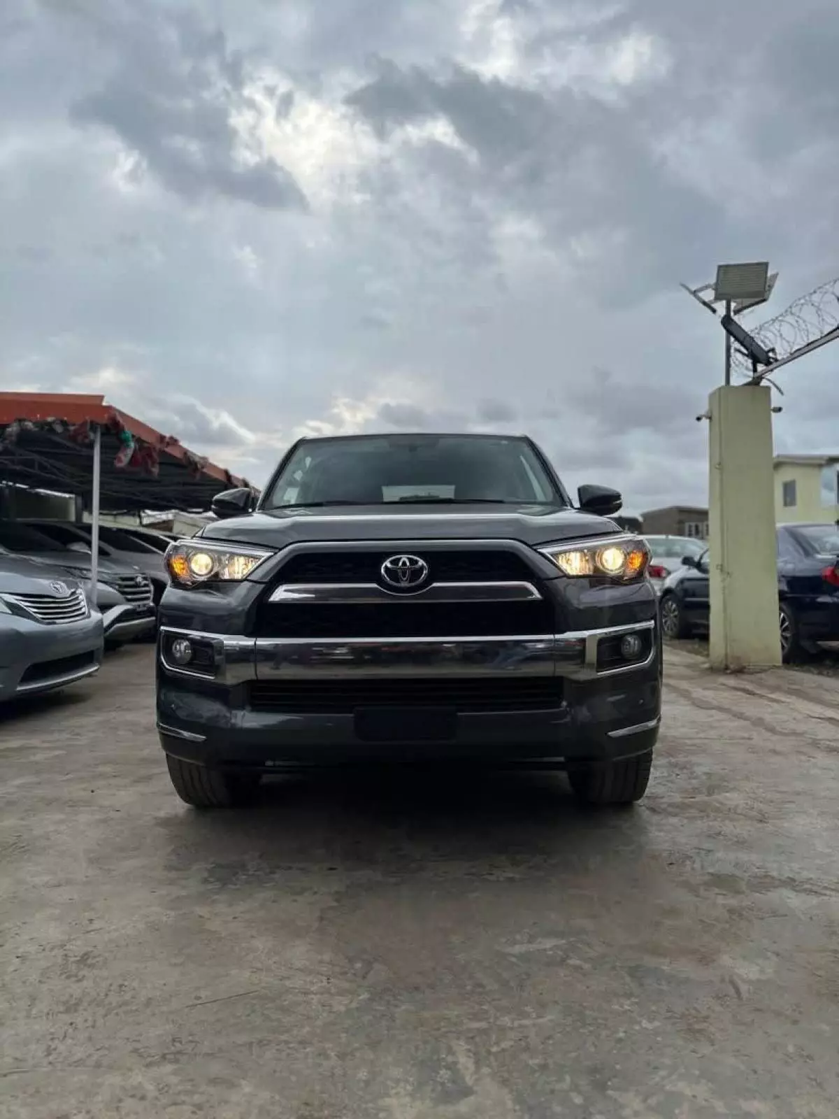 Toyota 4-Runner   - 2018