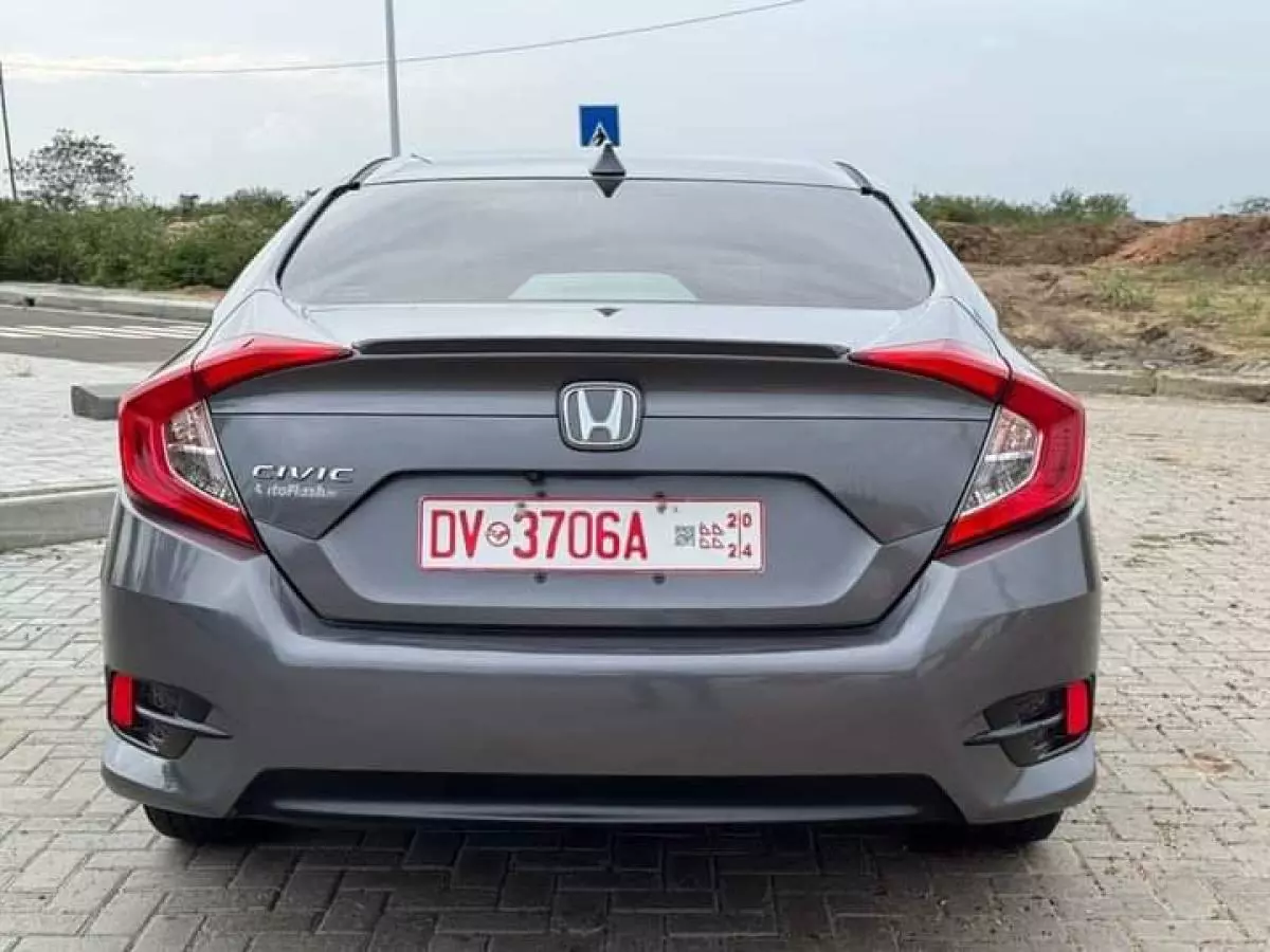 Honda Civic   - 2018