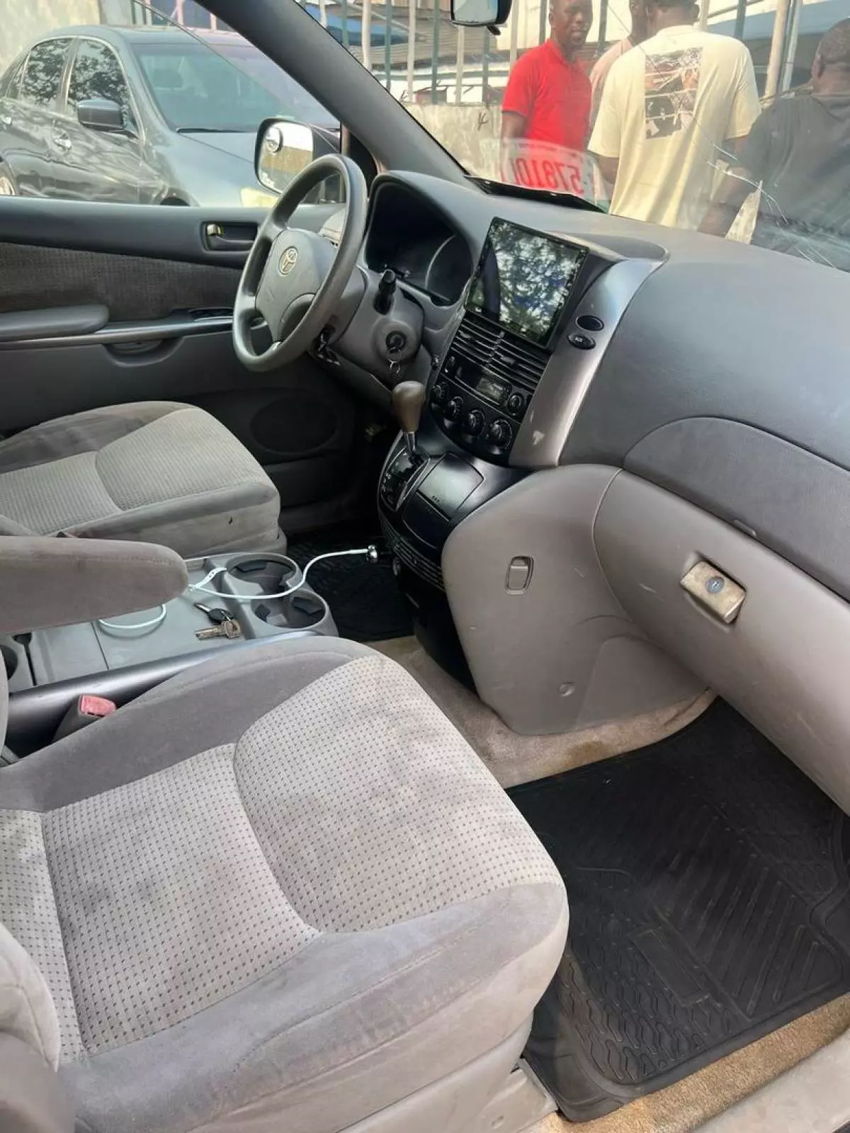 Toyota Sienna   - 2008