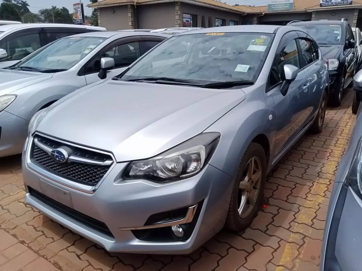 Subaru Impreza   - 2014