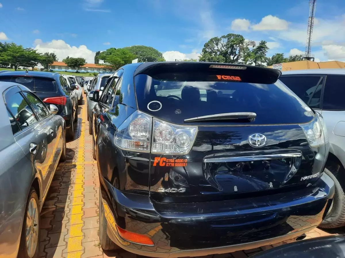 Toyota Harrier - 2008