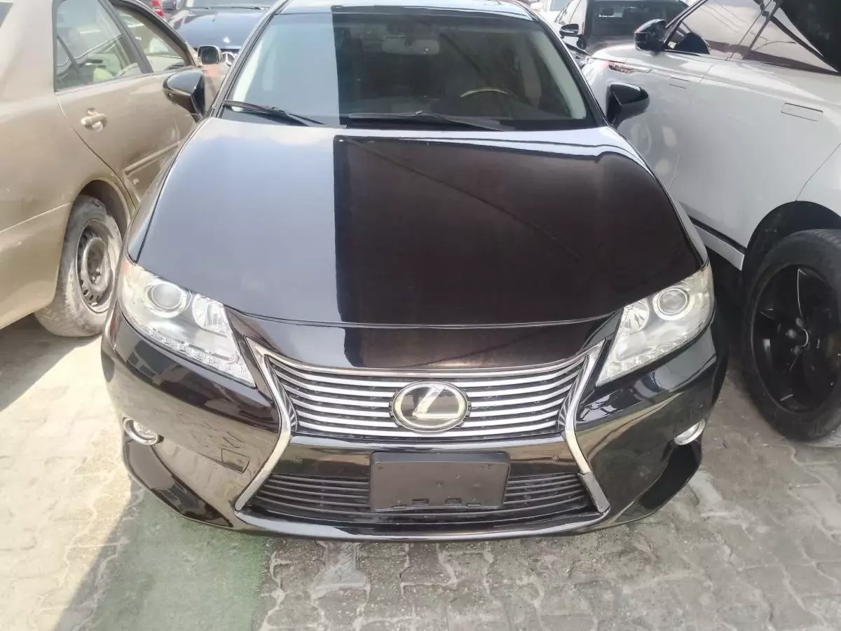 Lexus ES 350   - 2015