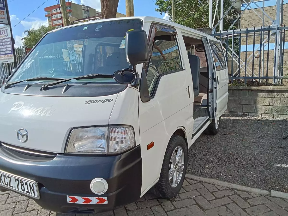 Mazda Bongo   - 2013