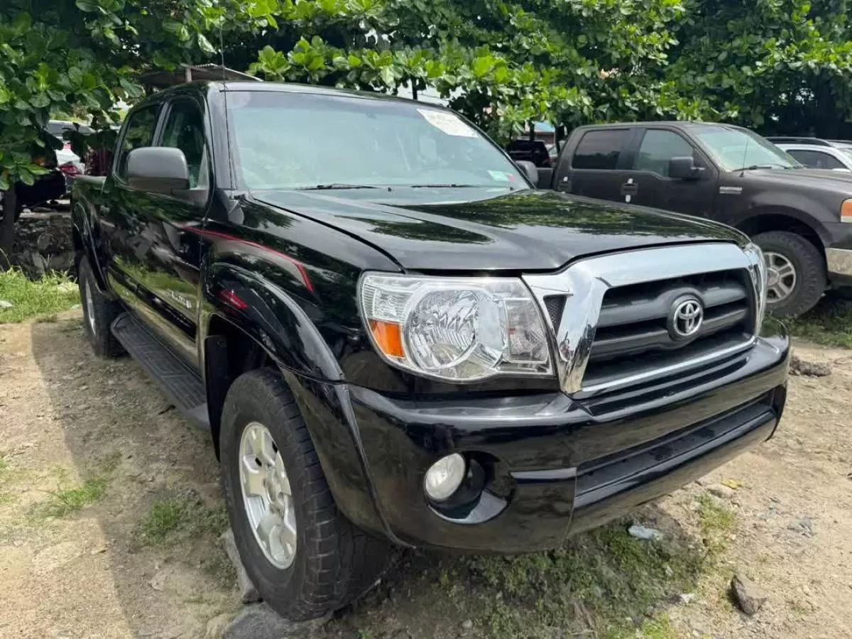 Toyota Tacoma   - 2009