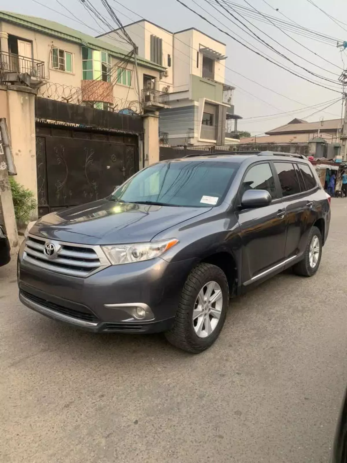 Toyota Highlander   - 2013