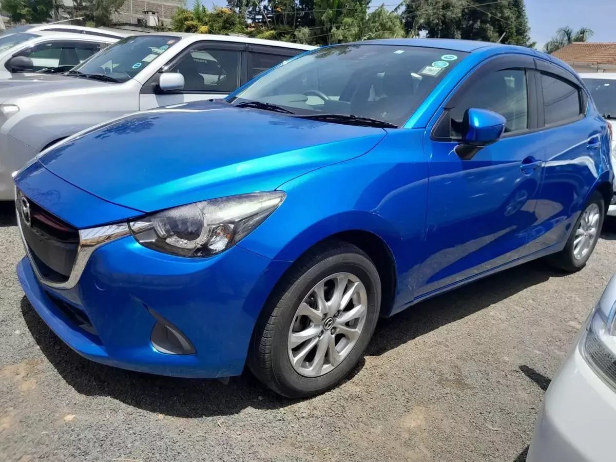 Mazda Demio - 2015