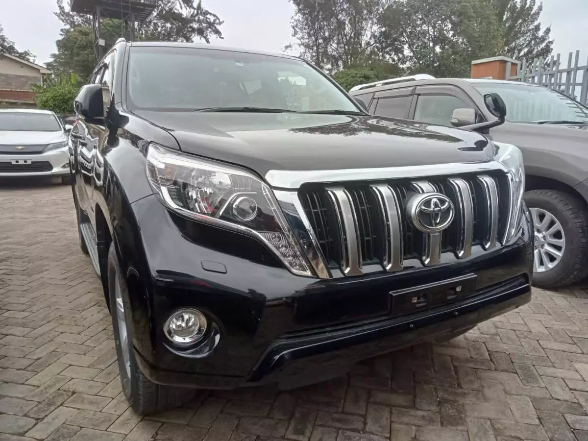 Toyota Landcruiser prado TX - 2015