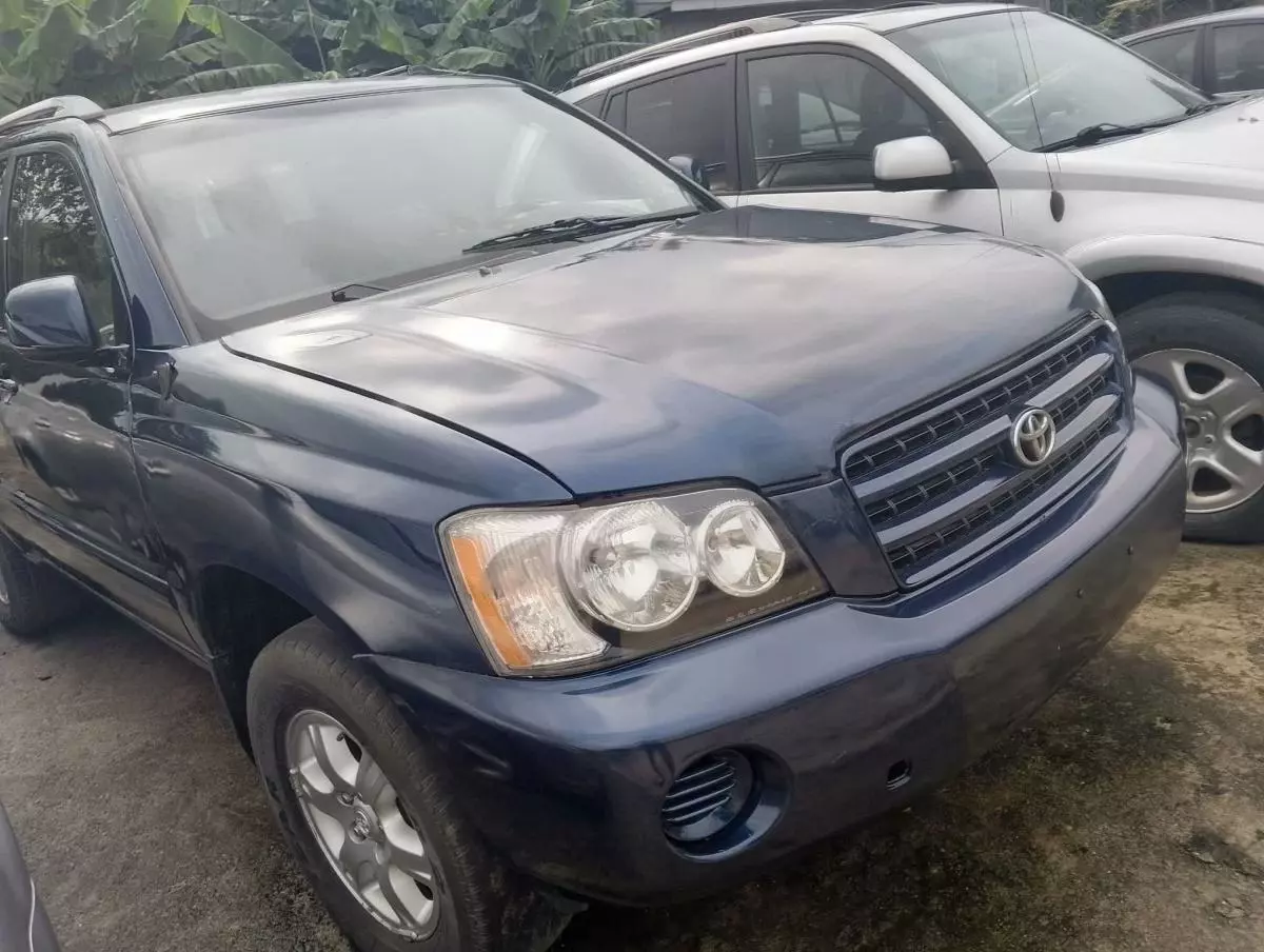 Toyota Highlander   - 2005