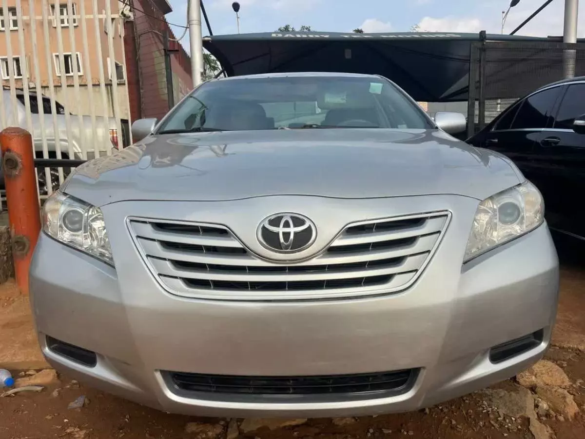 Toyota Camry   - 2007