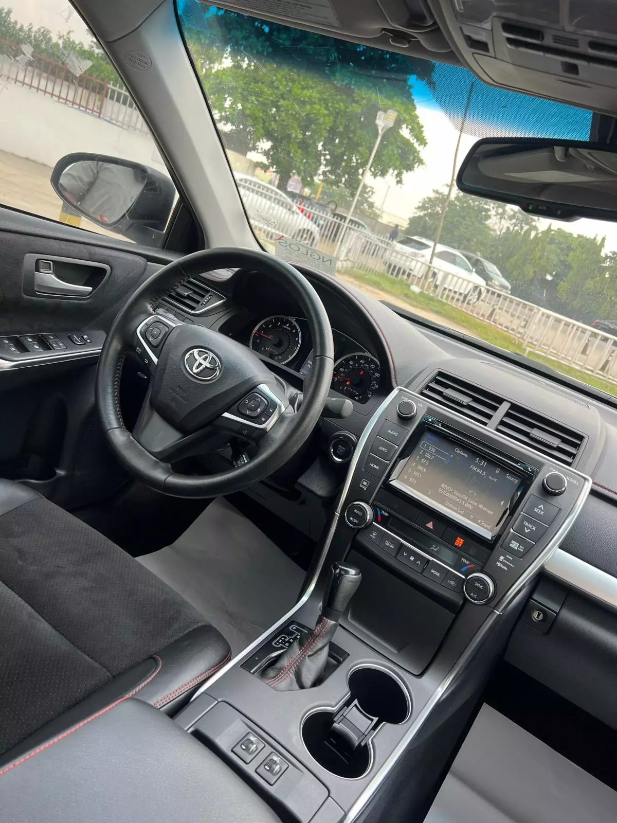 Toyota Camry   - 2015