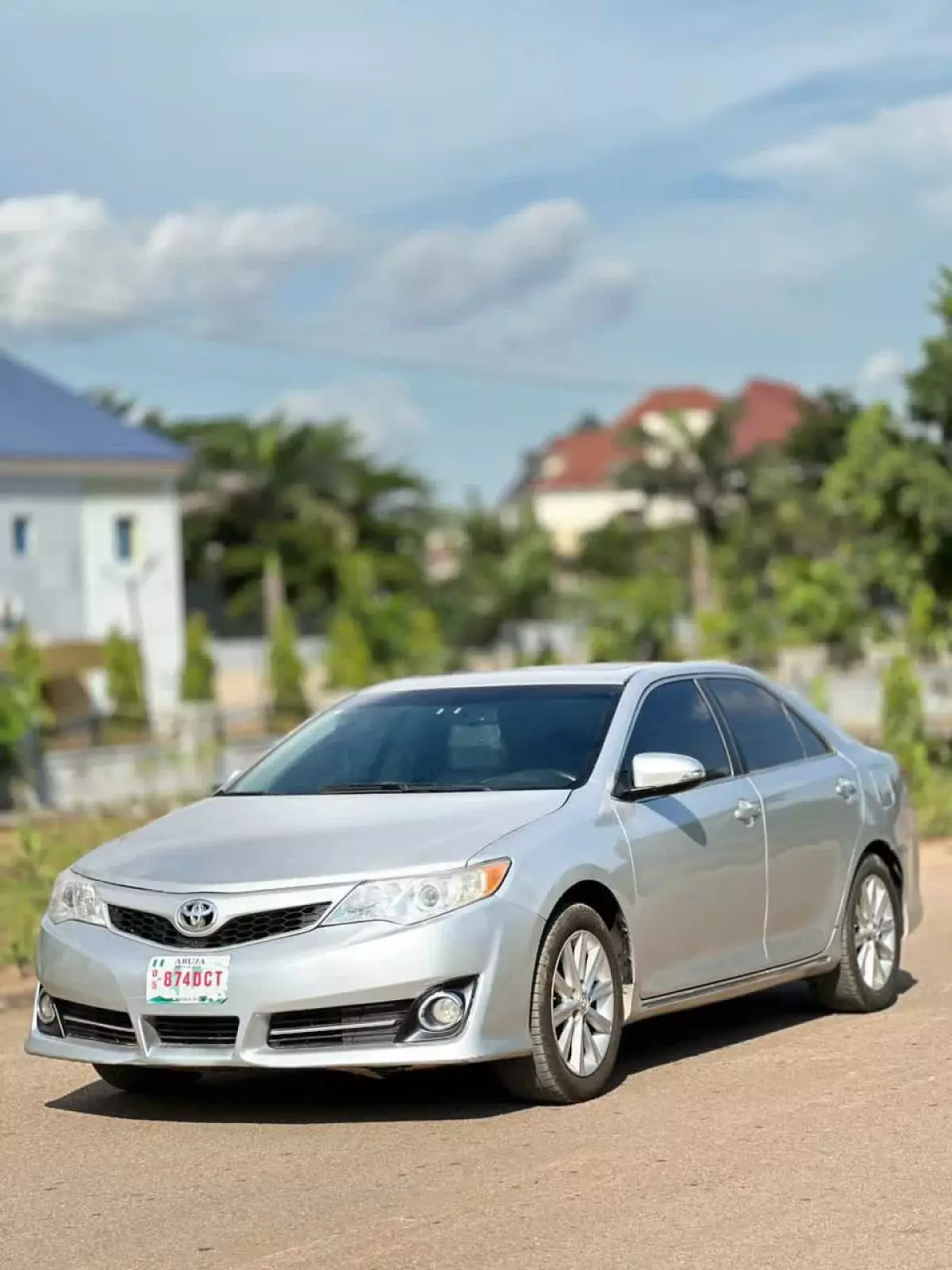 Toyota Camry   - 2013