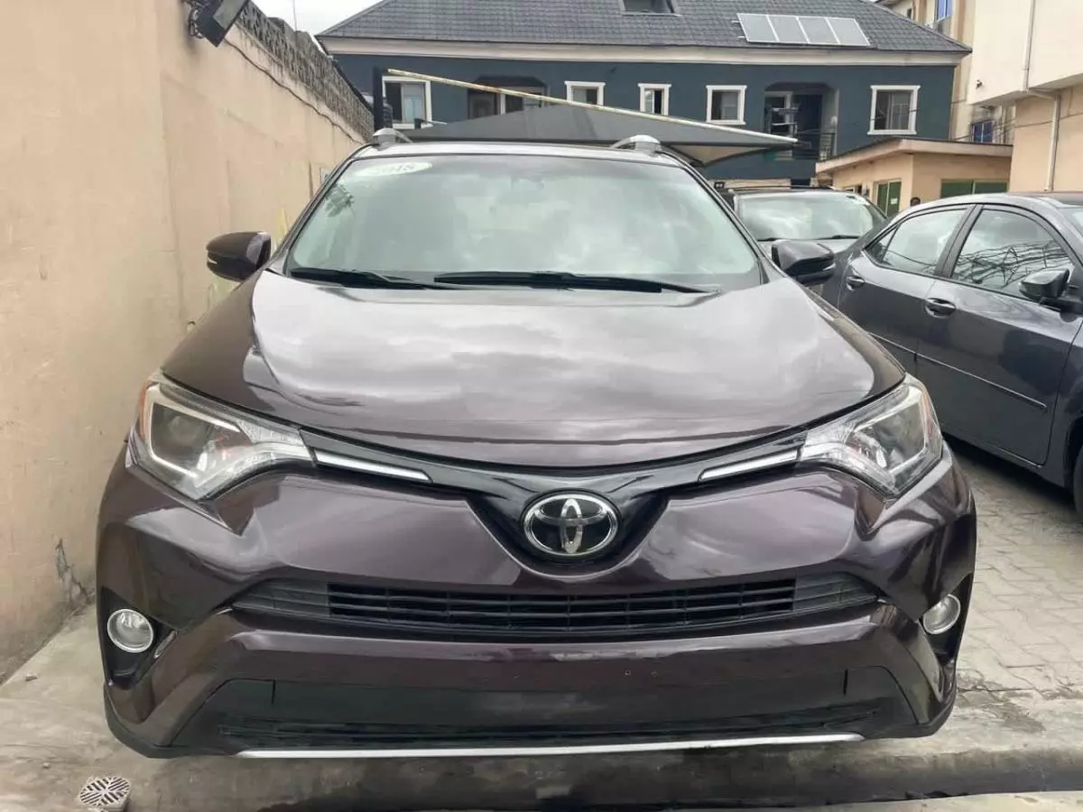 Toyota Rav 4 MT 2.0l    - 2018