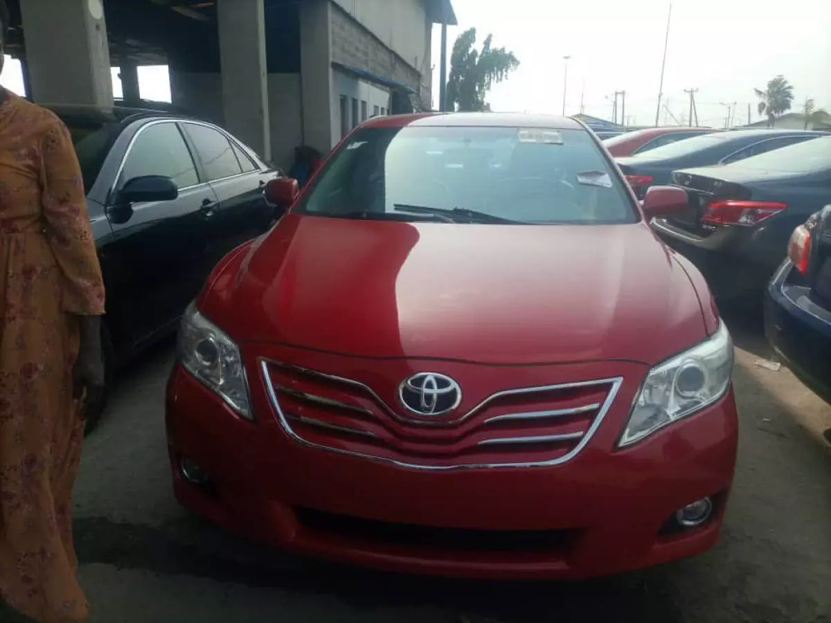 Toyota Camry - 2008