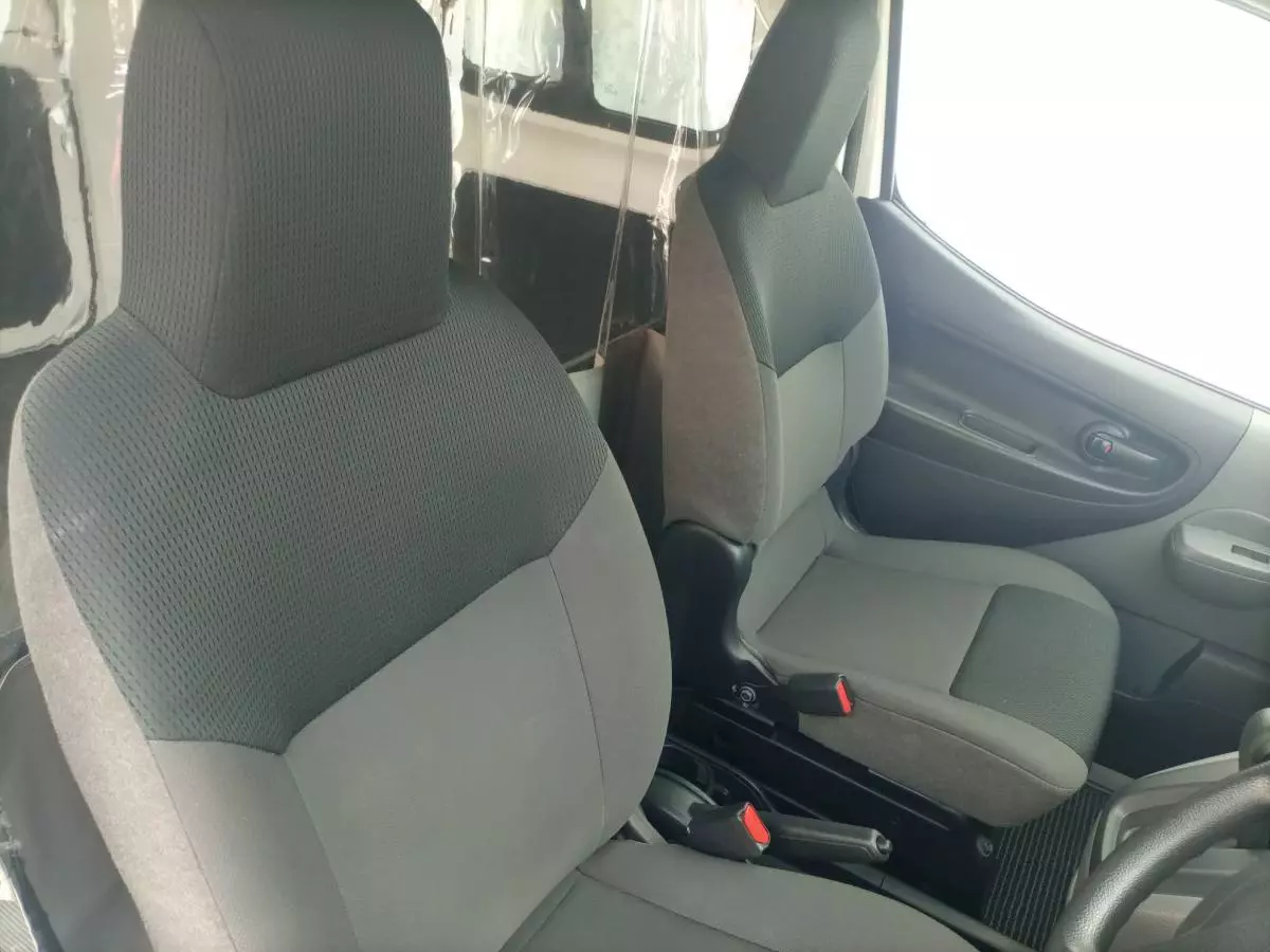 Nissan NV200 - 2016