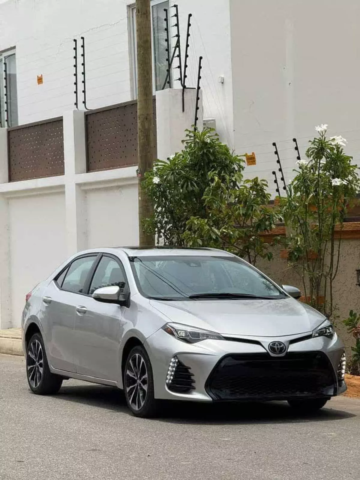 Toyota Corolla   - 2017