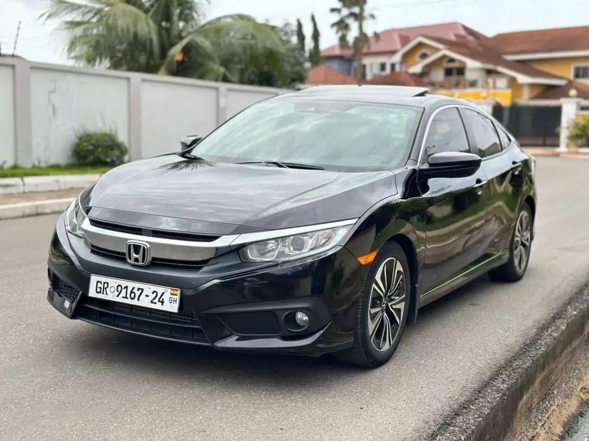 Honda Civic   - 2019