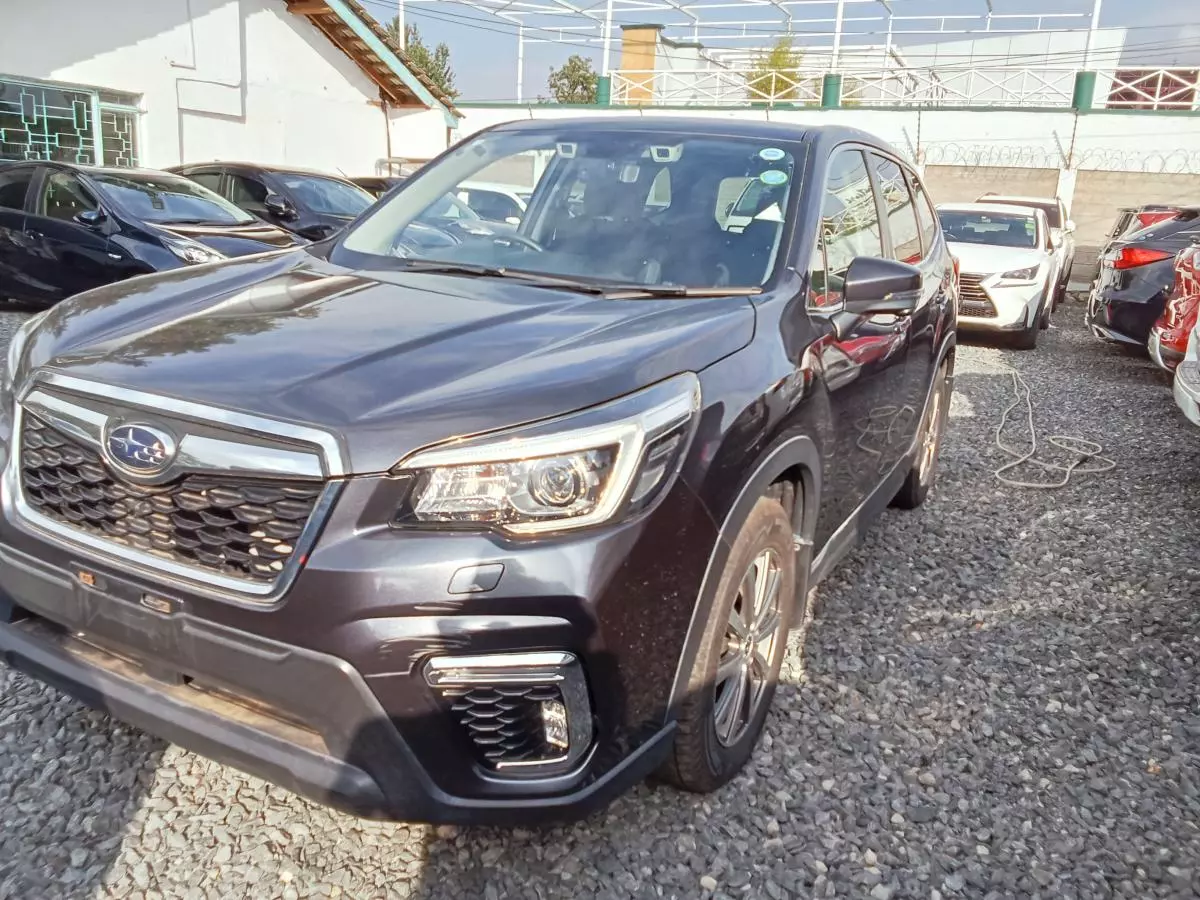 Subaru Forester   - 2017