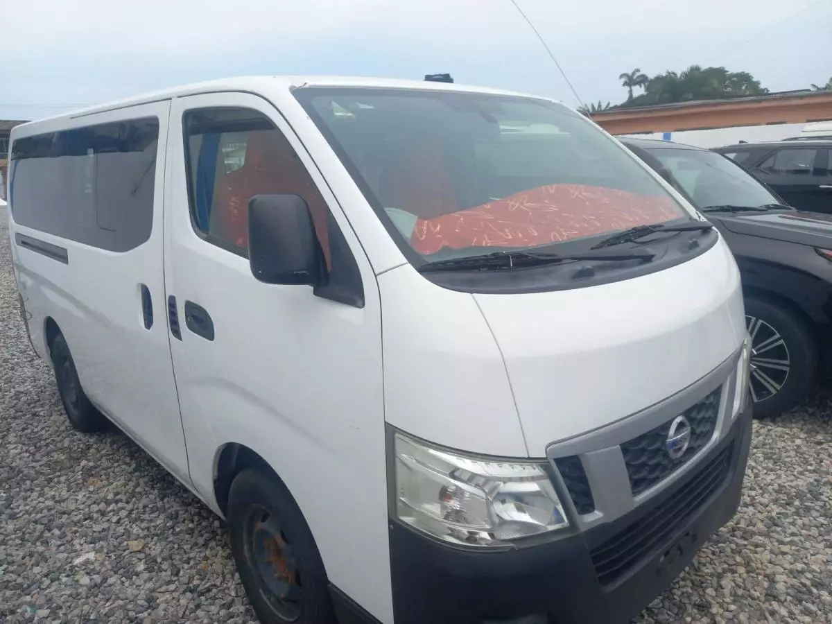 Toyota Hiace   - 2016