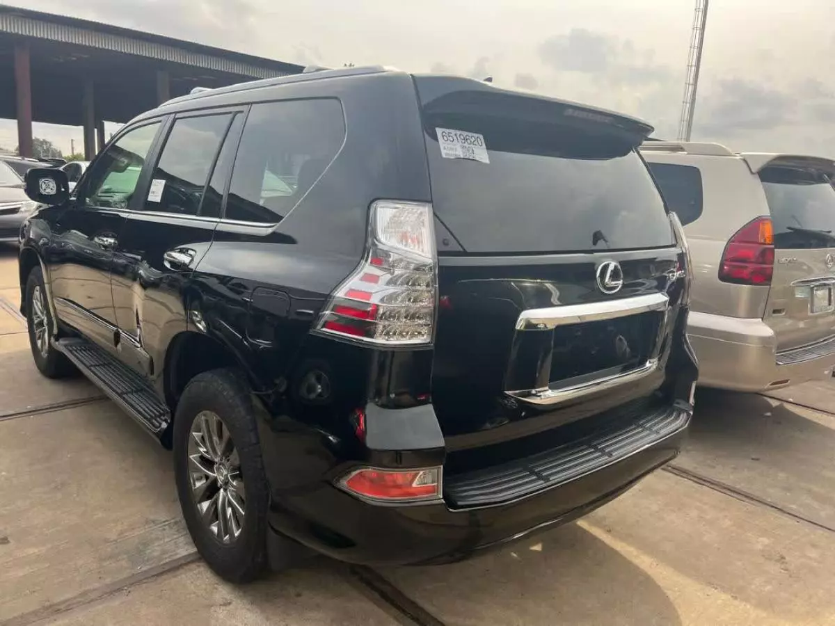 Lexus GX 460   - 2014