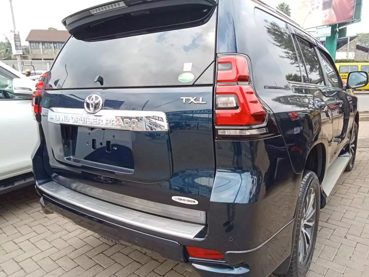 Toyota Land Cruiser Prado TX L   - 2017