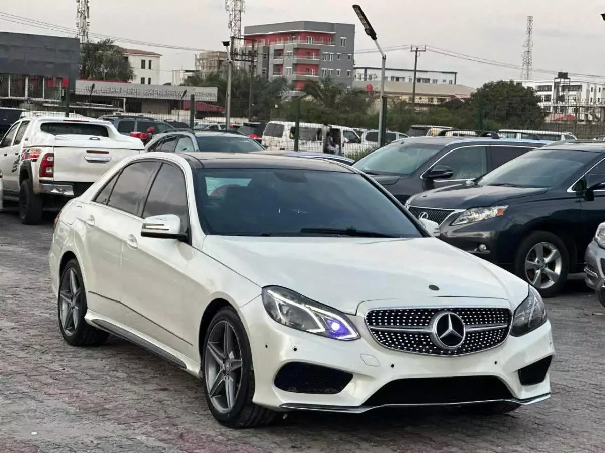 Mercedes-Benz E 350   - 2011